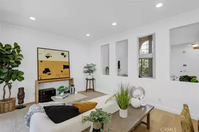 19784 Yosemite Circle, Porter Ranch, CA 91326 - Photo 14