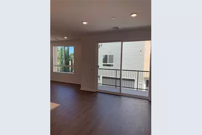9425 N. Sepulveda Blvd. #6, North Hills, CA 91343 - Photo 8