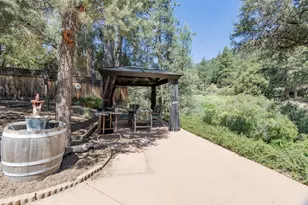 15901 Edgewood, Pine Mountain Club, CA 93222 - Photo 10