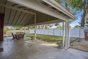 22220 Barbacoa Dr, Saugus, CA 91350 - Photo 16