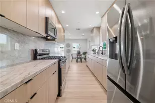 7875 Bellaire Ave, North Hollywood, CA 91605 - Photo 16