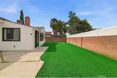 7875 Bellaire Ave, North Hollywood, CA 91605 - Photo 34