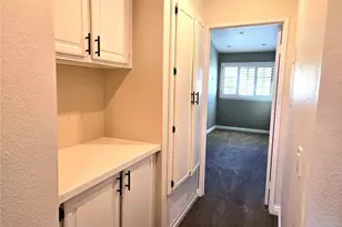 236 Country Club Dr, Simi Valley, CA 93065 - Photo 10