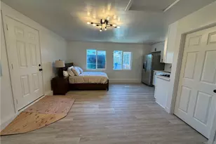 7029 Bellaire, Los Angeles, CA 91605 - Photo 20