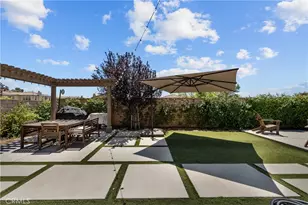 27278 Ardella Pl, Saugus, CA 91350 - Photo 24