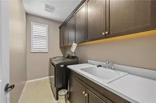 27278 Ardella Pl, Saugus, CA 91350 - Photo 38
