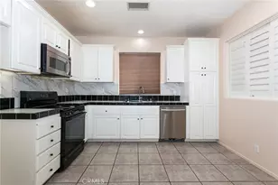 1654 Moonseed, Simi Valley, CA 93065 - Photo 14