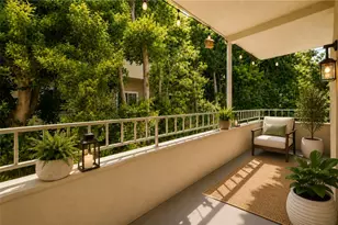 16012 Moorpark, Encino, CA 91436 - Photo 10