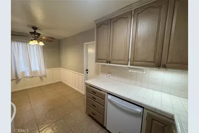 7521 Wilbur, Reseda, CA 91335 - Photo 32