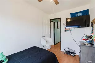 15445 Cobalt St, Sylmar, CA 91342 - Photo 22