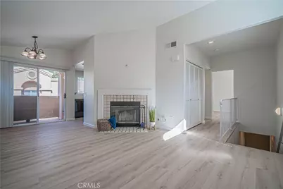 18834 Vista Del Canon #E, Newhall, CA 91321 - Photo 4