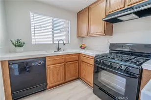 18834 Vista Del Canon, Newhall, CA 91321 - Photo 8