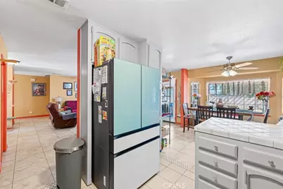 9121 Grove Avenue, California City, CA 93505 - Photo 20