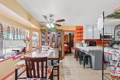 9121 Grove Avenue, California City, CA 93505 - Photo 14