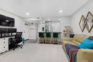 7131 Farralone Ave, Canoga Park, CA 91303 - Photo 6