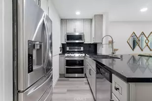 7131 Farralone Ave, Canoga Park, CA 91303 - Photo 12
