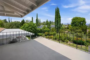 22509 Charlestown, Calabasas, CA 91302 - Photo 24