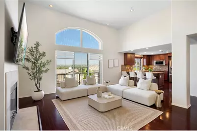 5668 Como Circle, Woodland Hills, CA 91367 - Photo 10