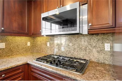 5668 Como Circle, Woodland Hills, CA 91367 - Photo 16