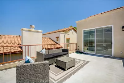 5668 Como Circle, Woodland Hills, CA 91367 - Photo 28