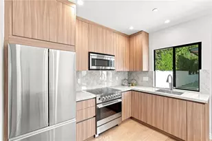 14627 Huston, Sherman Oaks, CA 91403 - Photo 48