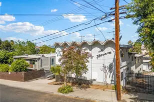 1331 Sutherland, Los Angeles, CA 90026 - Photo 2