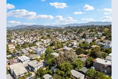 1331 Sutherland, Los Angeles, CA 90026 - Photo 6