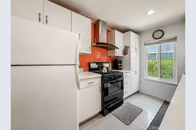 8332 Ducor Avenue, West Hills, CA 91304 - Photo 10