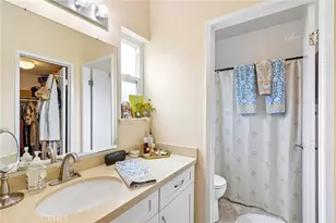 27612 Susan Beth Way, Saugus, CA 91350 - Photo 20