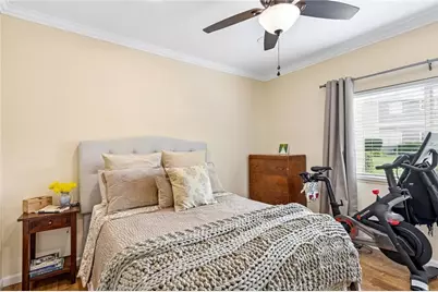 27612 Susan Beth Way #C, Saugus, CA 91350 - Photo 16