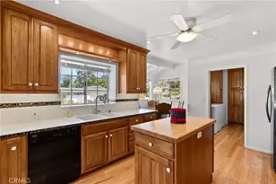 4898 Reforma Rd, Woodland Hills, CA 91364 - Photo 16