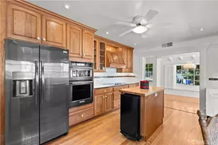 4898 Reforma Rd, Woodland Hills, CA 91364 - Photo 20