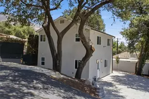 3130 N Mount Curve, Altadena, CA 91001 - Photo 16