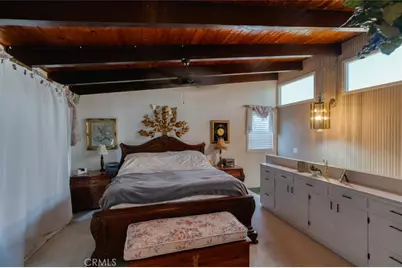 8315 Canterbury Avenue, Los Angeles, CA 91352 - Photo 24