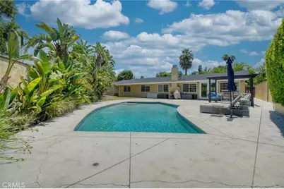 5706 Comanche, Woodland Hills, CA 91367 - Photo 36