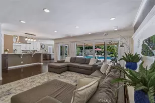 5946 Jumilla, Woodland Hills, CA 91367 - Photo 12