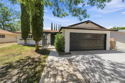 43337 Fanchon, Lancaster, CA 93536 - Photo 2