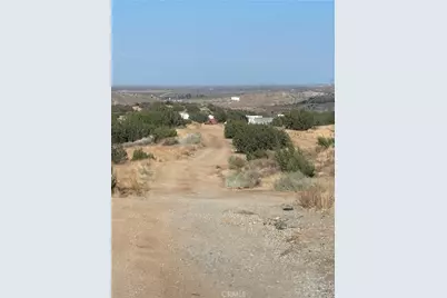 0 Vic E V4, Palmdale, CA 93550 - Photo 10