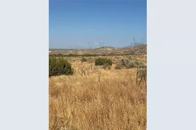 0 Vic E V4, Palmdale, CA 93550 - Photo 4