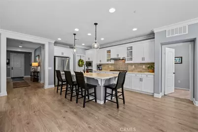 28200 Nield Court, Saugus, CA 91350 - Photo 10