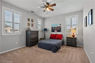 28200 Nield Ct, Saugus, CA 91350 - Photo 36
