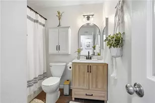 25864 Alegro Dr, Valencia, CA 91355 - Photo 24