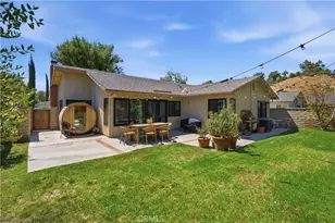 25864 Alegro Dr, Valencia, CA 91355 - Photo 32