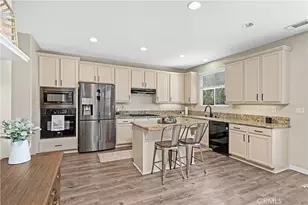 28060 Linda Ln, Saugus, CA 91350 - Photo 18