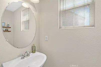 28060 Linda Lane, Saugus, CA 91350 - Photo 22