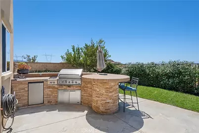 28060 Linda Lane, Saugus, CA 91350 - Photo 32