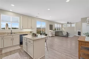 28060 Linda Ln, Saugus, CA 91350 - Photo 16