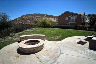 28060 Linda Ln, Saugus, CA 91350 - Photo 36