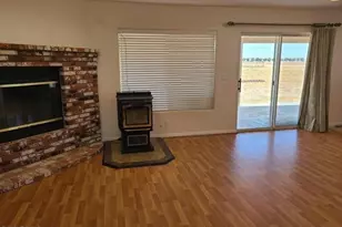 8009 W Ave D12, Lancaster, CA 93536 - Photo 10