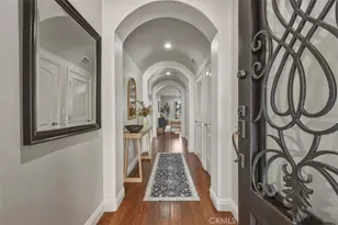 1835 S Barrington Ave, Los Angeles, CA 90025 - Photo 4